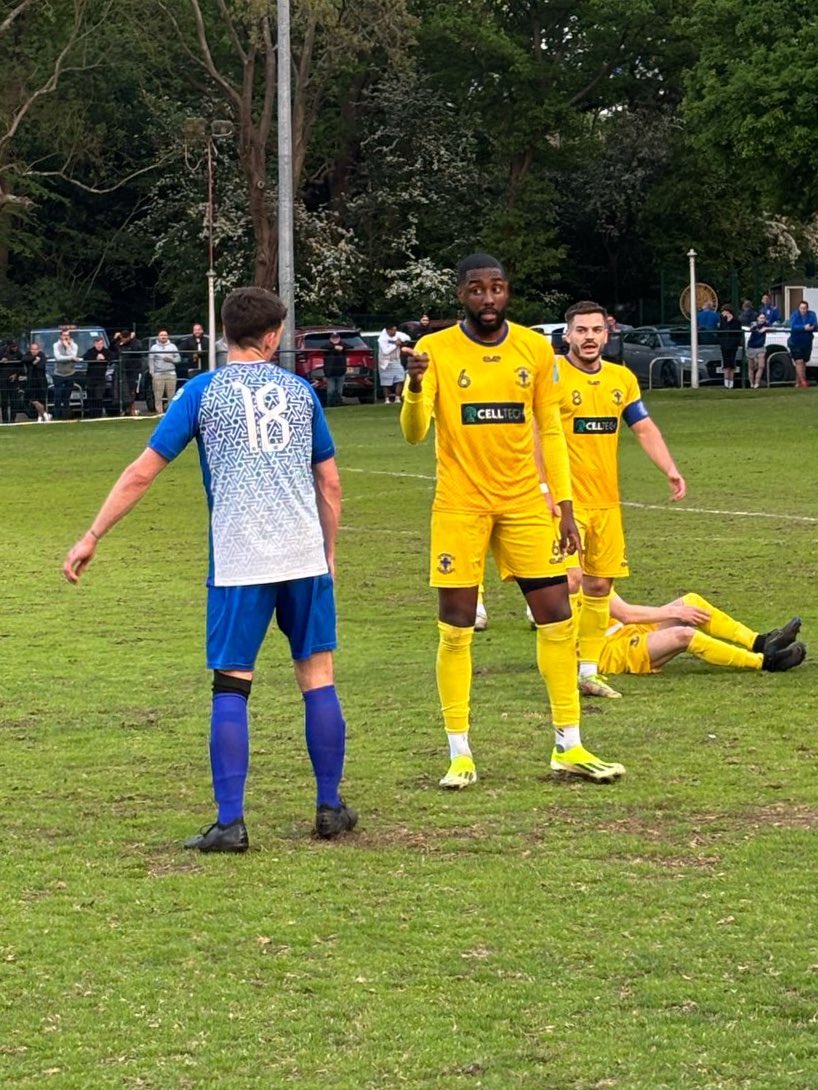 24/25 ✅
Injuries and politics stunted momentum this season but enjoyed it nonetheless, we go again next season time to rest 🕺🏽