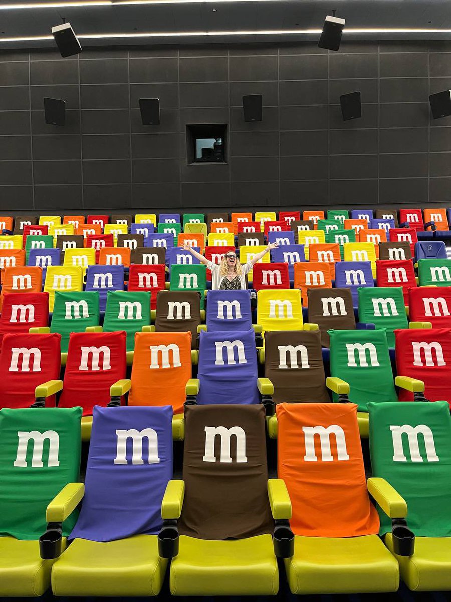 Это мы с <a href="/mighty_dmitry/">Dmitry Veretev</a> на "Громовержцев" в 3D смотреть пришли 😎