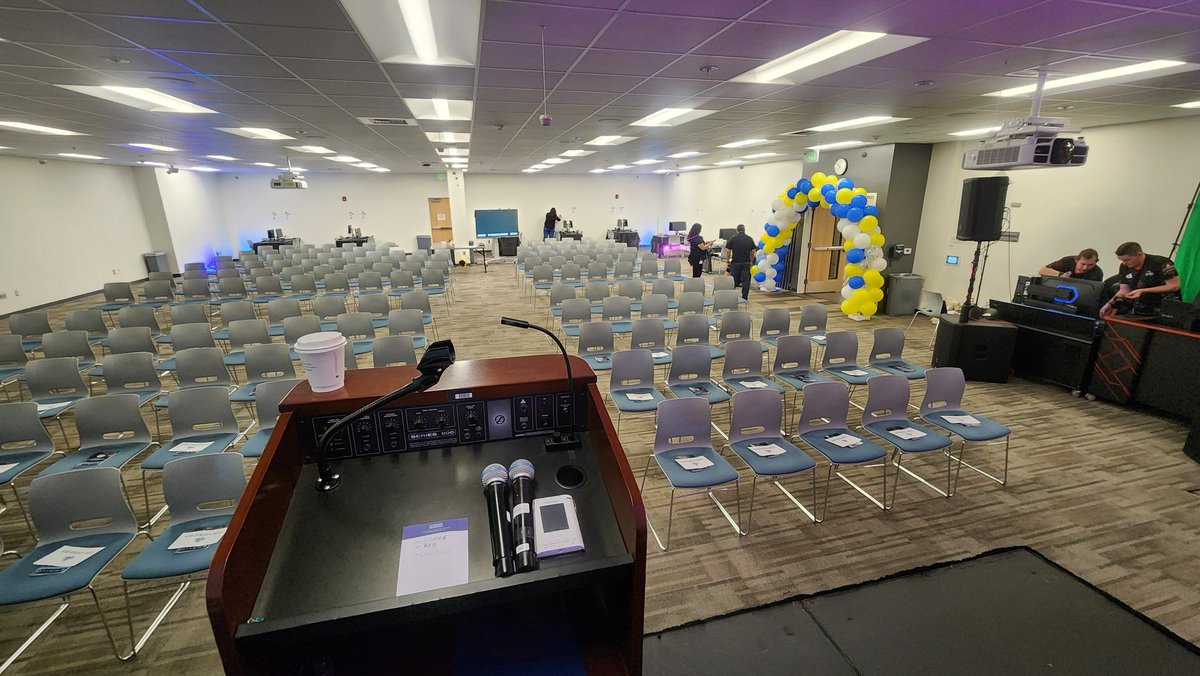 FBI_Tugboat's tweet image. The SBCSS @SBCountySchools Esport Symposium and Tournament is goin&apos; great!

Mario Kart mostly done - 
Lunch now -
Rest of Kart + Smash after 🔥