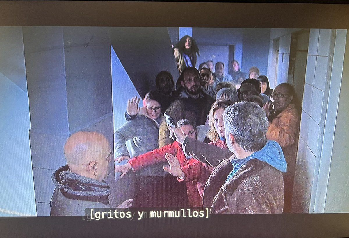 ajiputapario100's tweet photo. @LaInca_ Sí claro, 3 Doritos después… se caga a tiros con los vecinos 😂😂😂 https://t.co/2s2y2y47yy