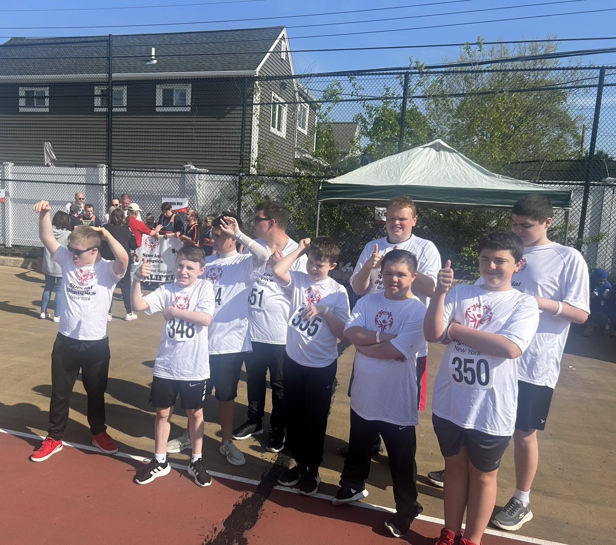 Kirsten Higgins tweet media