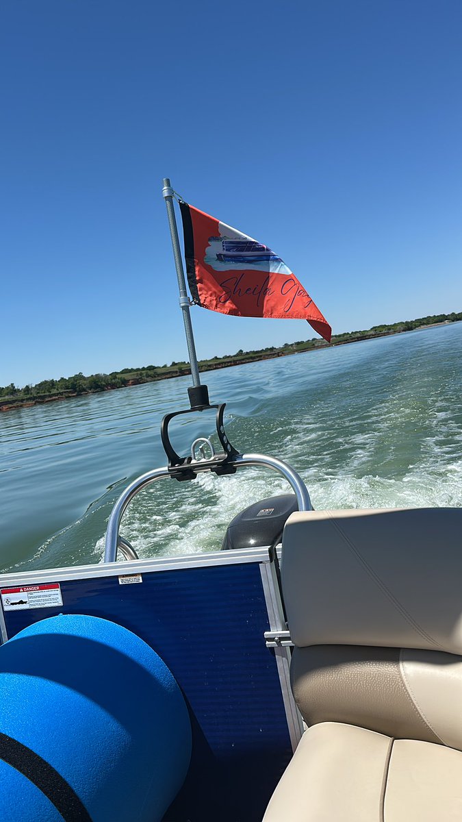 𝙏𝙤𝙙𝙙 𝘾𝙖𝙢𝙚𝙧𝙤𝙣 tweet media