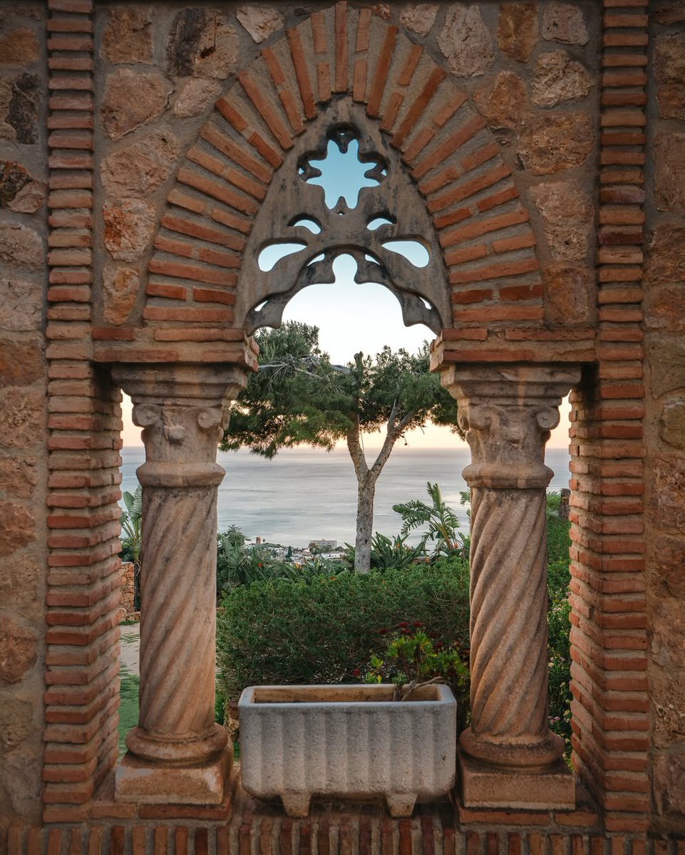 Castillo de Colomares, Andalusia 🇪🇸