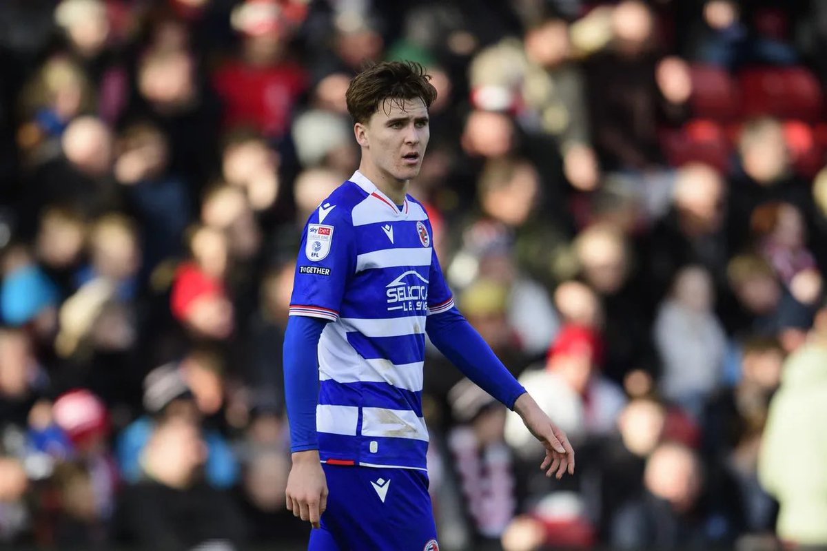 20 years, 97 days - Tyler Bindon is the youngest ever winner of the Reading Player of the Season award 🏆 #readingfc