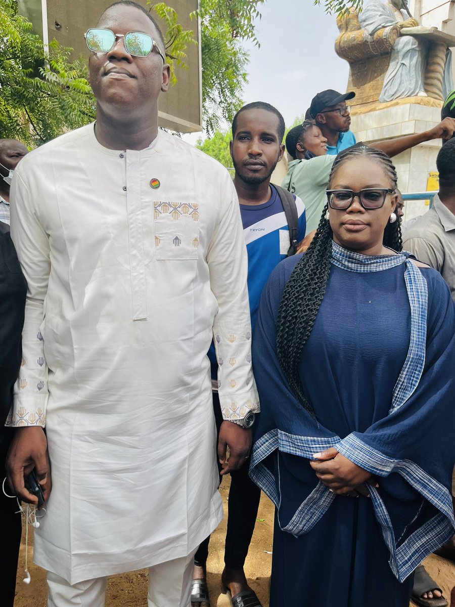 A ton appel, MALI, nous répondrons toujours!
@LeaderEnChef