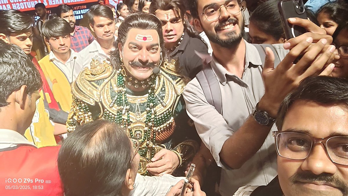 king_viv2004's tweet photo. @ranaashutosh10 अद्भुत अकल्पनीय शानदार प्रस्तुति पूरी टीम को आप आगे भी इसी तरह से धार्मिक संदेश देते रहेंगे.
जय श्री राम 219 व�� एपिसोड की आगरा शहर मे बधाई सर💐💐 https://t.co/FZKQXuloVV
