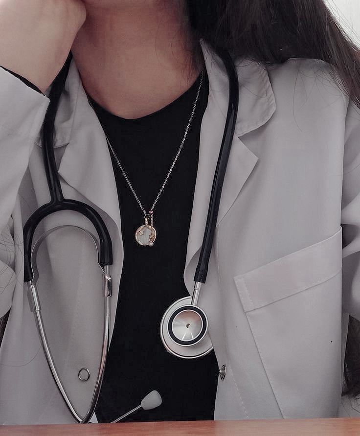 𝓼𝓪𝓷𝓽𝓸𝓼 (@clumiestsarcasm) on Twitter photo 