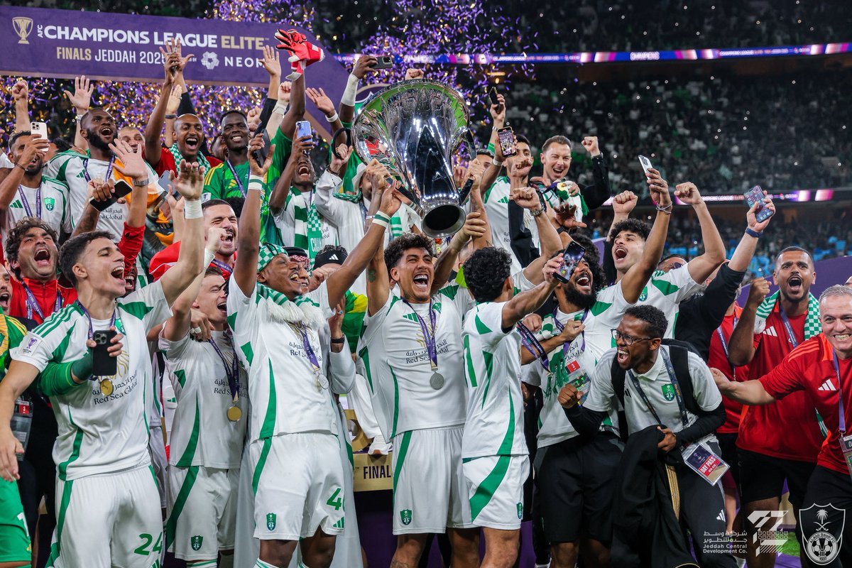 MnbrAlahlisa's tweet photo. 🚨🚨🚨🚨🚨🚨🚨🚨🚨🚨🚨🚨📸

الصورة الأعظم وصلت 🏆🏆🏆💚💚💚🔥🔥 https://t.co/p4HfF4Irn8