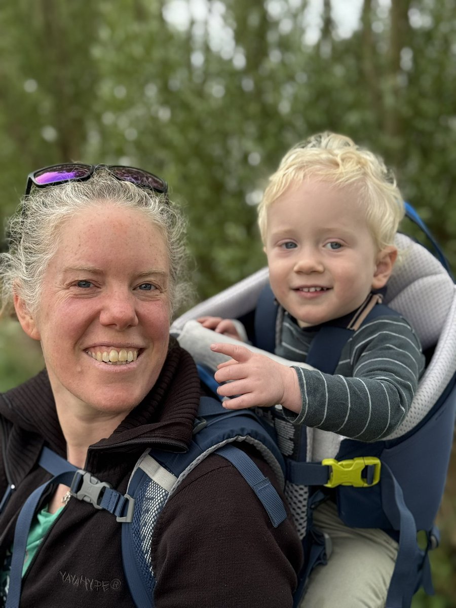 Globeskater's tweet image. Als je emoties hoog zitten en je een wandeling maakt langs allemaal WW1 monumenten dan lopen af en toe de tranen over je wangen. Wel fijn om zo buiten te zijn en de Mijnen en Kraters route is echt een aanrader! 

#FlandersFields