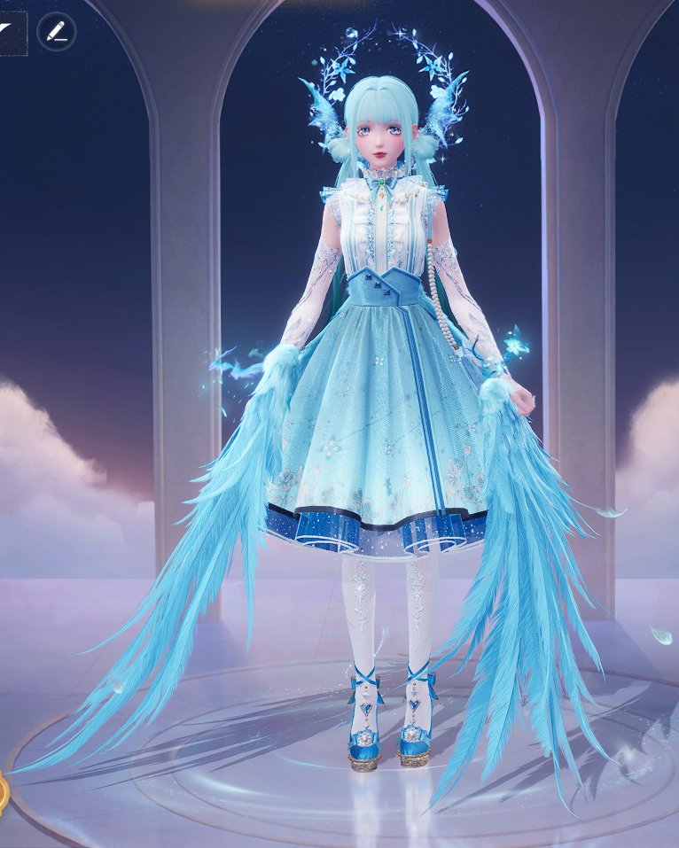 clowdernikki's tweet image. yes i like blue so what