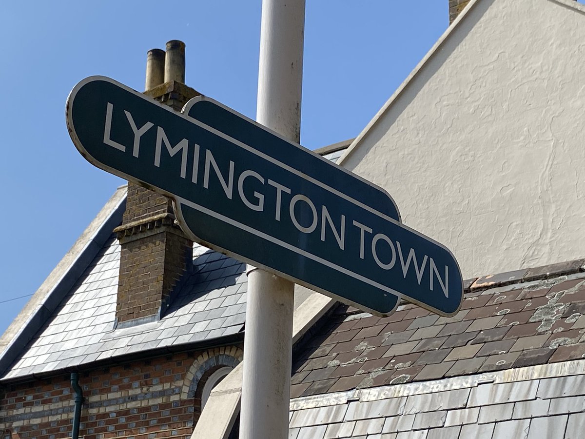 LittleLegoMe's tweet photo. Fab day out today.  We took the branch line from Brockenhurst to Lymington, and had a great time exploring the town and the harbour.
#LittleAdventure in Hampshire! https://t.co/UOH3r8YERN