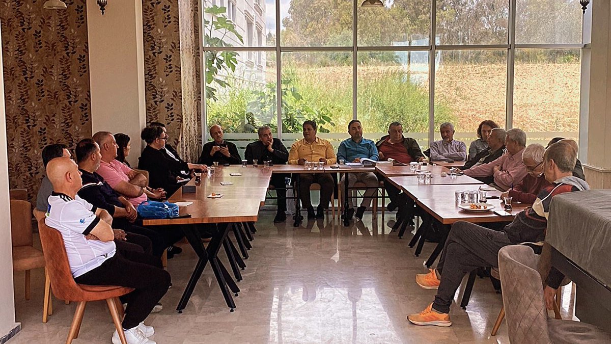 Mersin Gazeteciler Cemiyeti, 3 Mayıs Dünya Basın Özgürlüğü gününe özel Mersin Büyükşehir Belediyesi Tarsus Gençlik Kampında “Yerel Basın Çalıştayı” düzenledi.