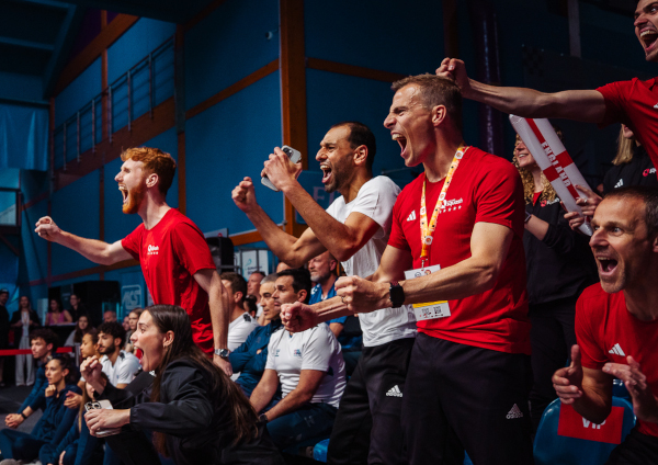 Squash Info (@squashinfo) on Twitter photo NEWS: Double delight for England at European Team Championships squashinfo.com/latest-news/83…
<a href="/englandsquash/">🏴 England Squash</a> <a href="/EuropeanSquash/">European Squash Federation</a> <a href="/Mike_Dale1978/">Mike Dale</a> <a href="/PolskiSquash/">Polish Squash</a> <a href="/FFSquash/">FFSquash - La Fédération Française de Squash</a> <a href="/SquashSite/">Squash Site</a> NEWS: Double delight for England at European Team Championships squashinfo.com/latest-news/83…
<a href="/englandsquash/">🏴 England Squash</a> <a href="/EuropeanSquash/">European Squash Federation</a> <a href="/Mike_Dale1978/">Mike Dale</a> <a href="/PolskiSquash/">Polish Squash</a> <a href="/FFSquash/">FFSquash - La Fédération Française de Squash</a> <a href="/SquashSite/">Squash Site</a>