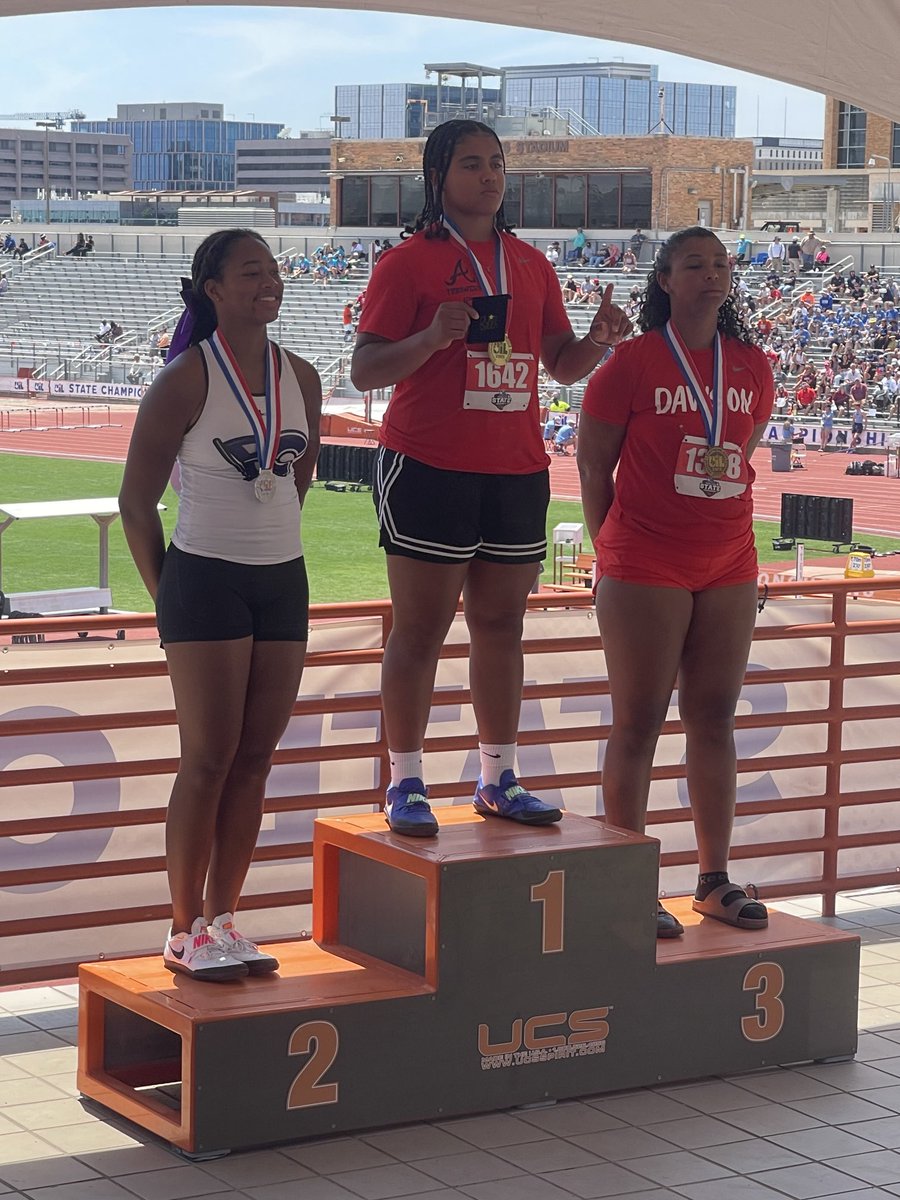 Help me to congratulate our 🥈 medalist! Way to go Naila! #ReignCain ⁦<a href="/KleinCain/">Klein Cain HS</a>⁩ ⁦<a href="/KCAINATHLETICS/">Klein Cain Athletics</a>⁩