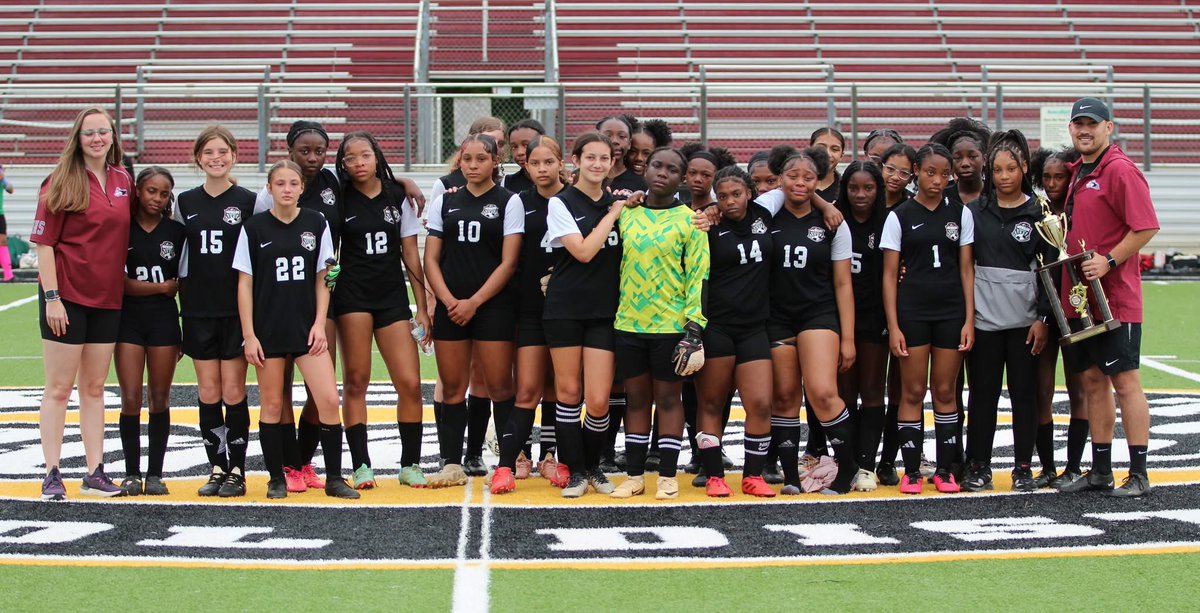 BibbAthletics's tweet image. Congratulations to Byron Middle School for winning the Middle School Girls' Soccer Championship! The Eagles outlasted runner-up @HMS__Athletics with a 1-0 win on a late penalty kick.