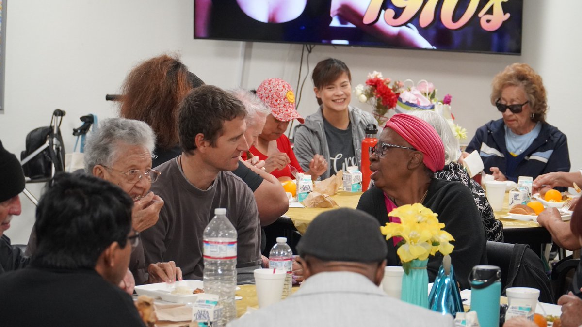 SBSSla's tweet image. We had a wonderful day at SBSS with volunteers from Armanino, who spent time with our seniors sharing stories, talking about life and aging, and building real connections.
Everyone left with smiles and full hearts. Thank you for your time, kindness, and meaningful conversations!