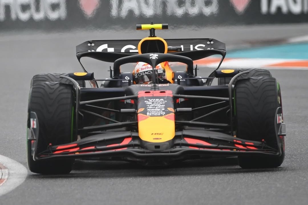 formularacers_'s tweet photo. Yuki Tsunoda's Miami Sprint Race:

P19 -> P6

Not a bad recovery. https://t.co/oYc9Dnaq8K