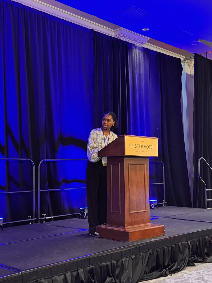 Sports Neuro Society (@sportsneurosoc) on Twitter photo Great work by Outstanding Student Poster Award Winner <a href="/_EmiliaFerreira/">Emilia Ferreira</a>! #SNS2025 #ConcussionBrainHealth Great work by Outstanding Student Poster Award Winner <a href="/_EmiliaFerreira/">Emilia Ferreira</a>! #SNS2025 #ConcussionBrainHealth