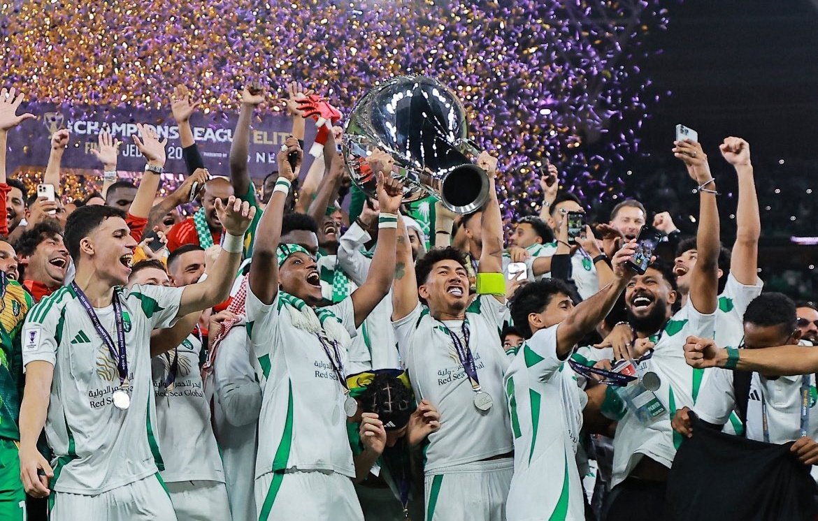 S__SJ90's tweet image. ألف مبروك يا راقي كأس البطولة الآسيوية 🤍💚🏆👏🏻

#الأهلي_كاواساكي 
#الاهلي_بطل_النخبه_الاسيويه
