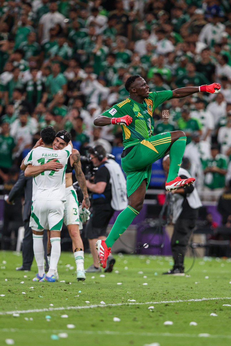 الاهلي السعودي بطل ابطال اسيا النخبة 
في نسختها الاولى 🏆🏆
#الاهلي_كاواساكي
#الاهلي #دوري_أبطال_آسيا_النخبة 
#ملوك_اسيا