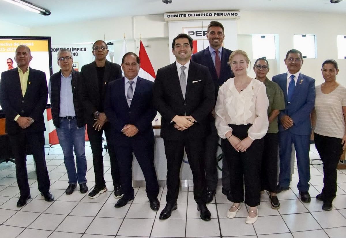 ✨ La ODESUR felicita a Renzo Manyari por su reelección como Presidente del Comité Olímpico de Perú 🇵🇪

¡Mucho éxito en este nuevo ciclo para usted y todo su Comité Ejecutivo ! 💪🌟