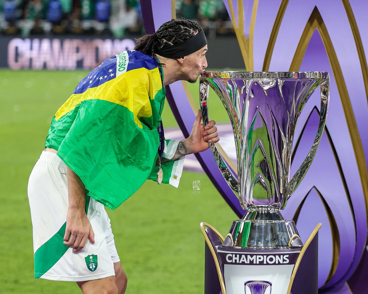 الاهلي السعودي بطل ابطال اسيا النخبة 
في نسختها الاولى 🏆🏆
#الاهلي_كاواساكي
#الاهلي #دوري_أبطال_آسيا_النخبة 
#ملوك_اسيا