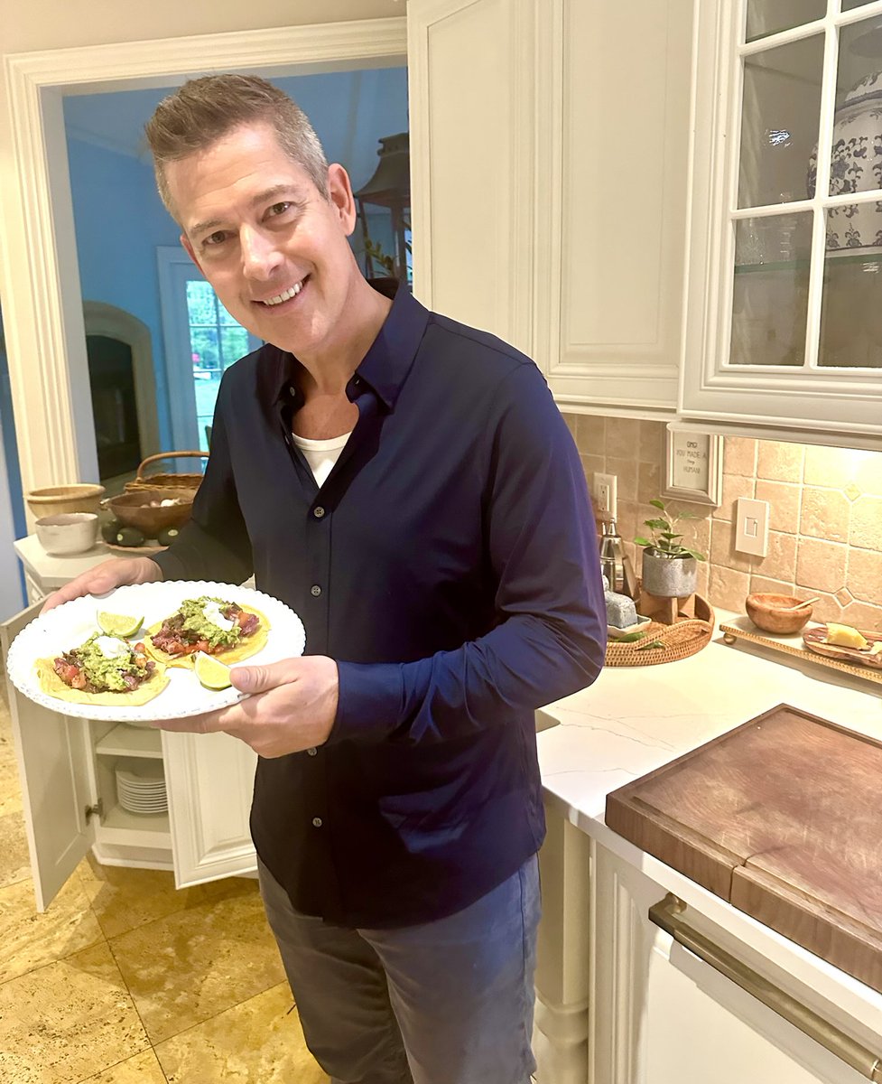 SeanDuffyWI's tweet photo. Nice to come home on a Friday night to home cooked steak tacos after a long week working at the DOT! 
#LatinaWife❤️💃🏽 https://t.co/VzvupZ5V6z