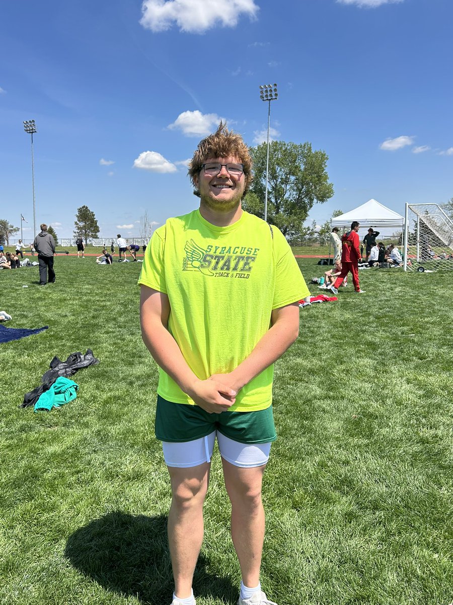 Gavin Kelch wins the NCC Discus and breaks the meet and school record with a throw of 180’03”!