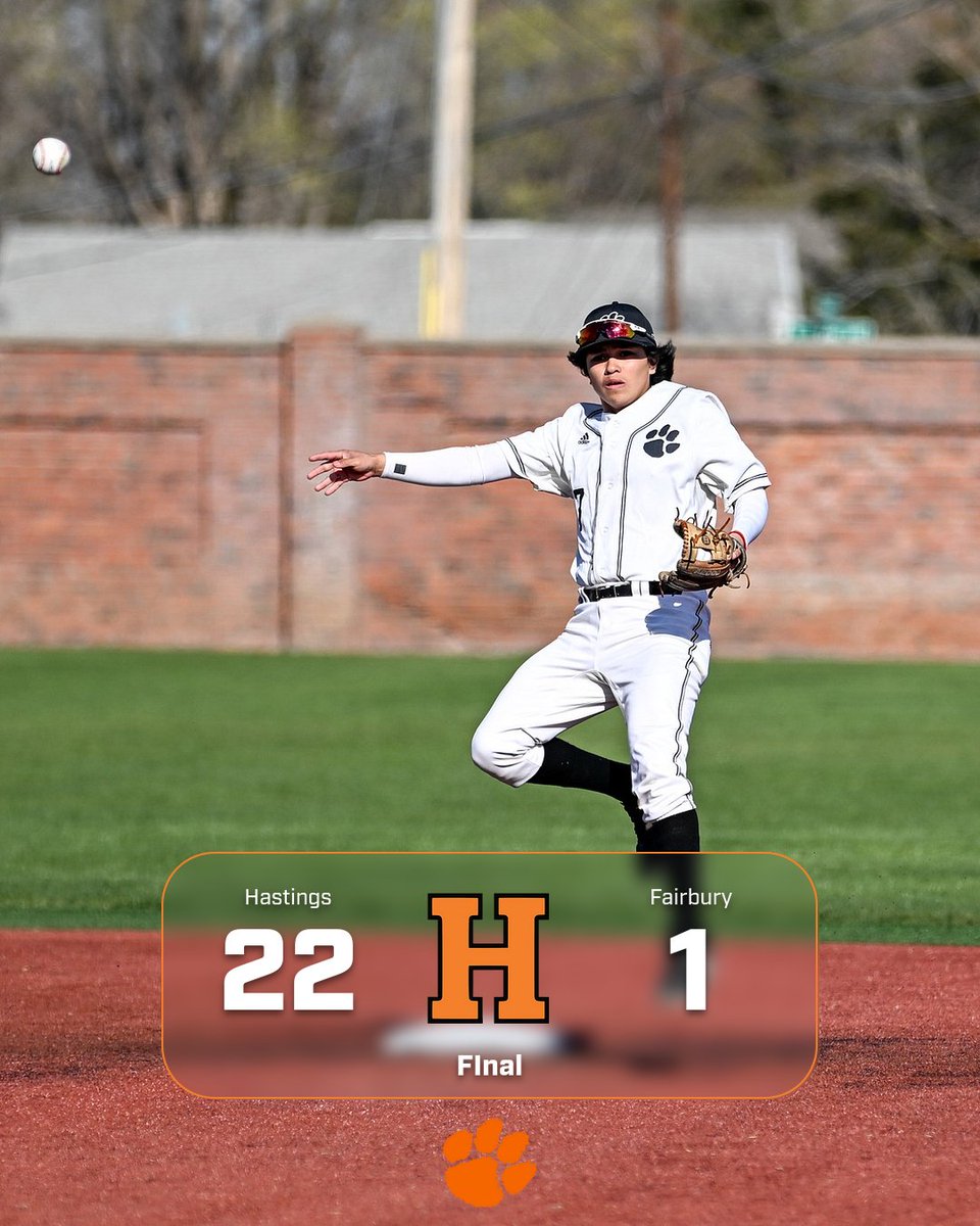 Baseball at Fairbury

Final
Hastings - 22
Fairbury - 1

#every1aTIGER