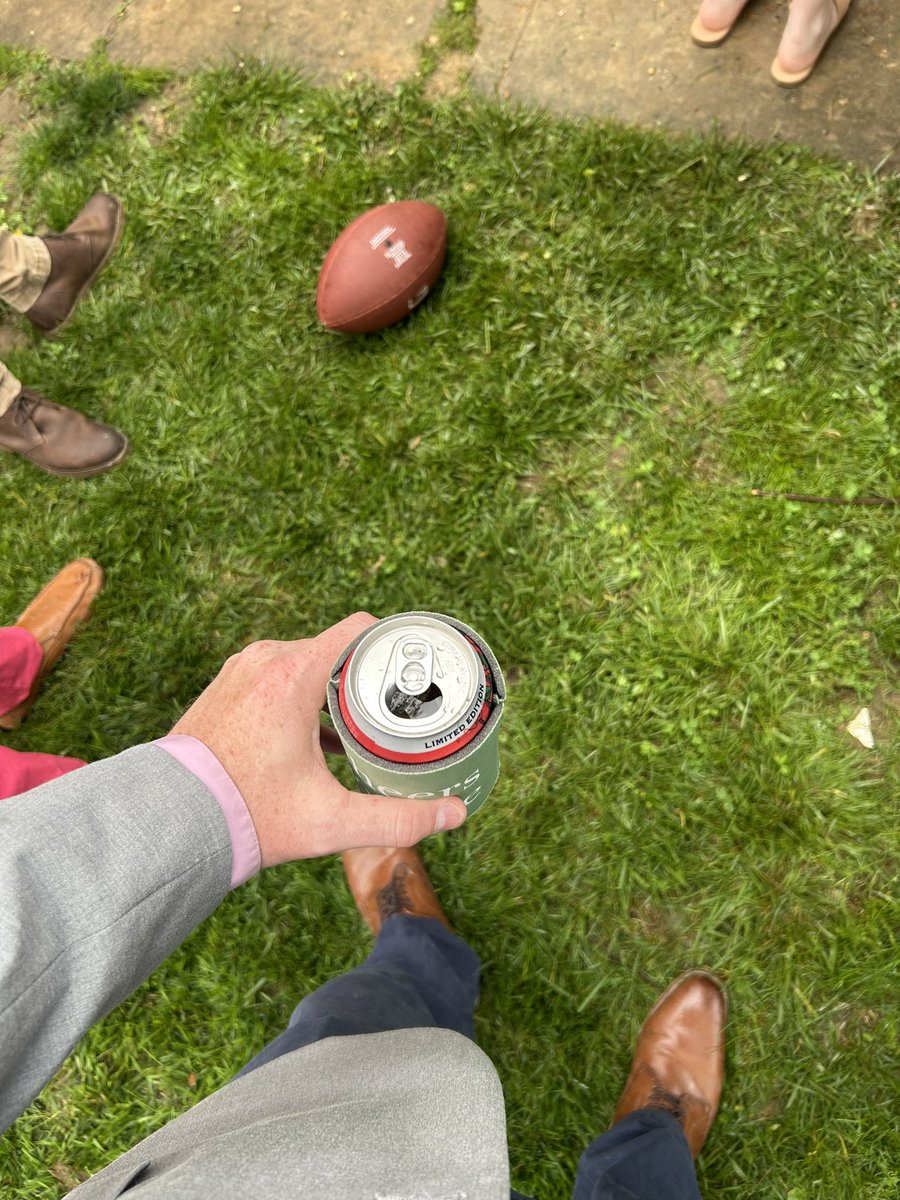 dirtyskipper1's tweet image. Easter👉🏻Derby👉🏻Memorial Day

Yes it’s a holiday prick… any more questions??

#FinalGambit  #expand