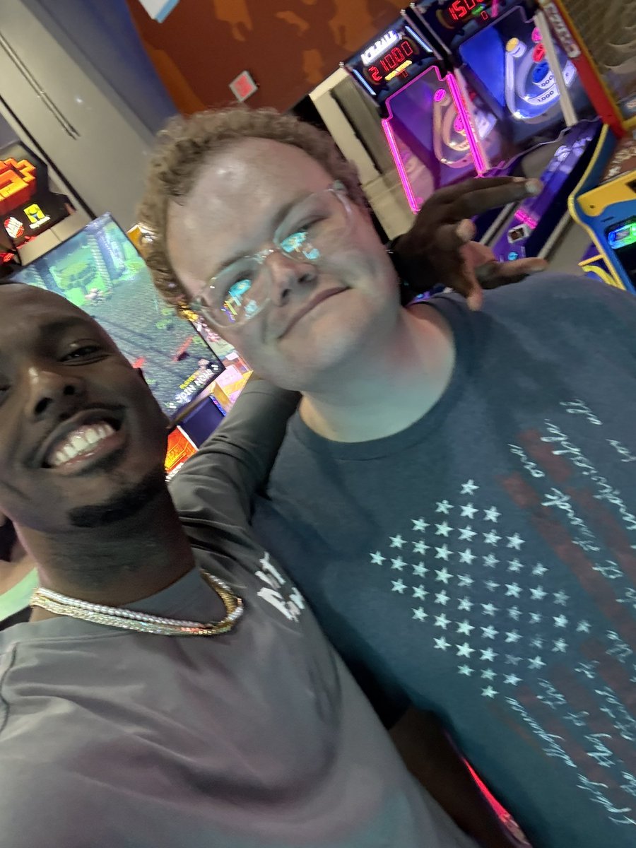 <a href="/braylynsalmond/">Braylyn Salmond</a> it was nice seeing you dude!! <a href="/addy_pez/">Addy Perez</a> <a href="/thundacat830/">Danny Brown</a> <a href="/DeputyBHughes/">Bryce Hughes</a> Missed y’all!!