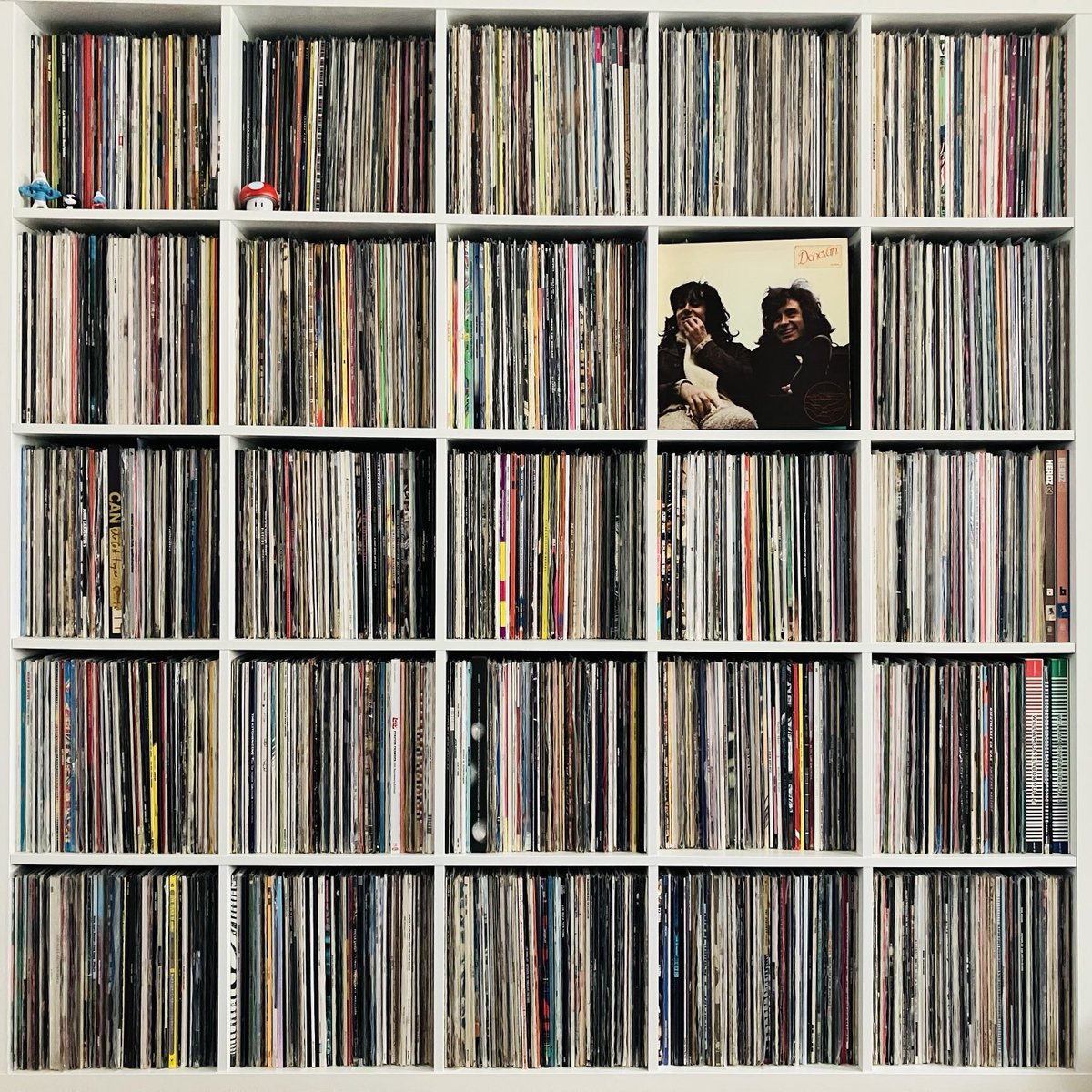 Peu importe le genre musical et la période, cite un album que tu trouves sous-estimé.

Je commence :
Donovan - Open Road (1970)