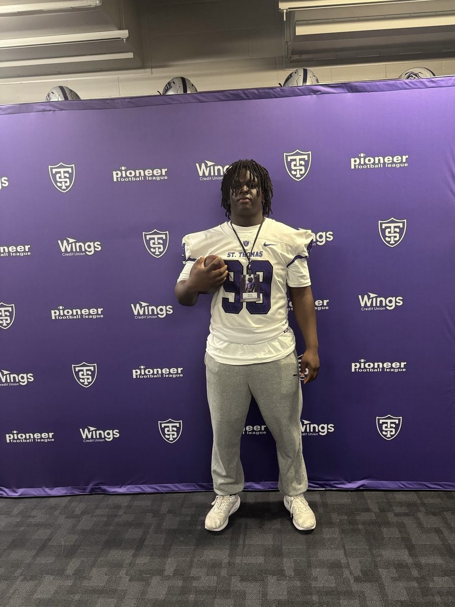 ๐ณ๐ฌ Olatubosun Quadri|Malik| (@quadri_mal) on Twitter photo Had an amazing time at <a href="/UofStThomasMN/">University of St. Thomas</a> Thank You <a href="/kuchinski8/">Wallie Kuchinski</a> for inviting me down. Hope we meet again Had an amazing time at <a href="/UofStThomasMN/">University of St. Thomas</a> Thank You <a href="/kuchinski8/">Wallie Kuchinski</a> for inviting me down. Hope we meet again