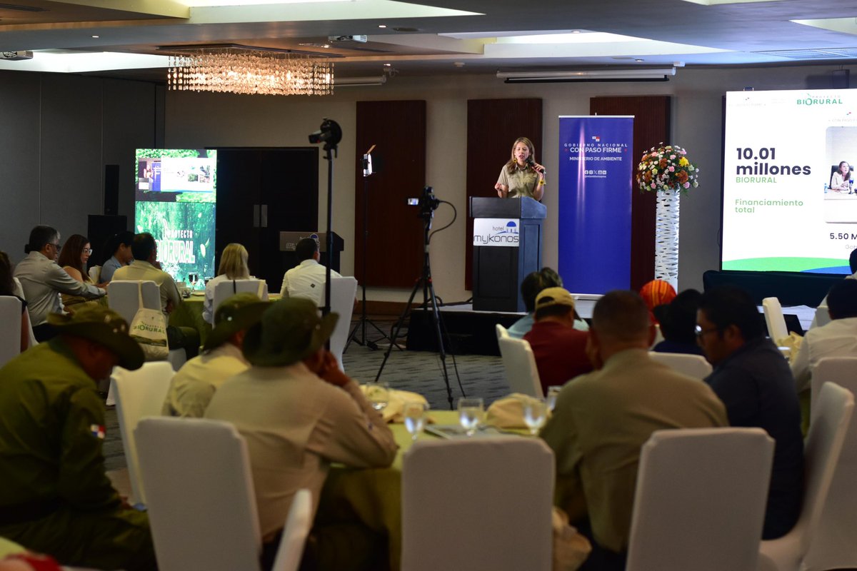 MiAmbientePma's tweet photo. 📍Veraguas | Realizamos el lanzamiento del proyecto BIORURAL, con el objetivo de fortalecer la capacidad institucional para la conservación de la biodiversidad y promover prácticas de producción sostenibles en áreas rurales. https://t.co/bfPxEFcJEB