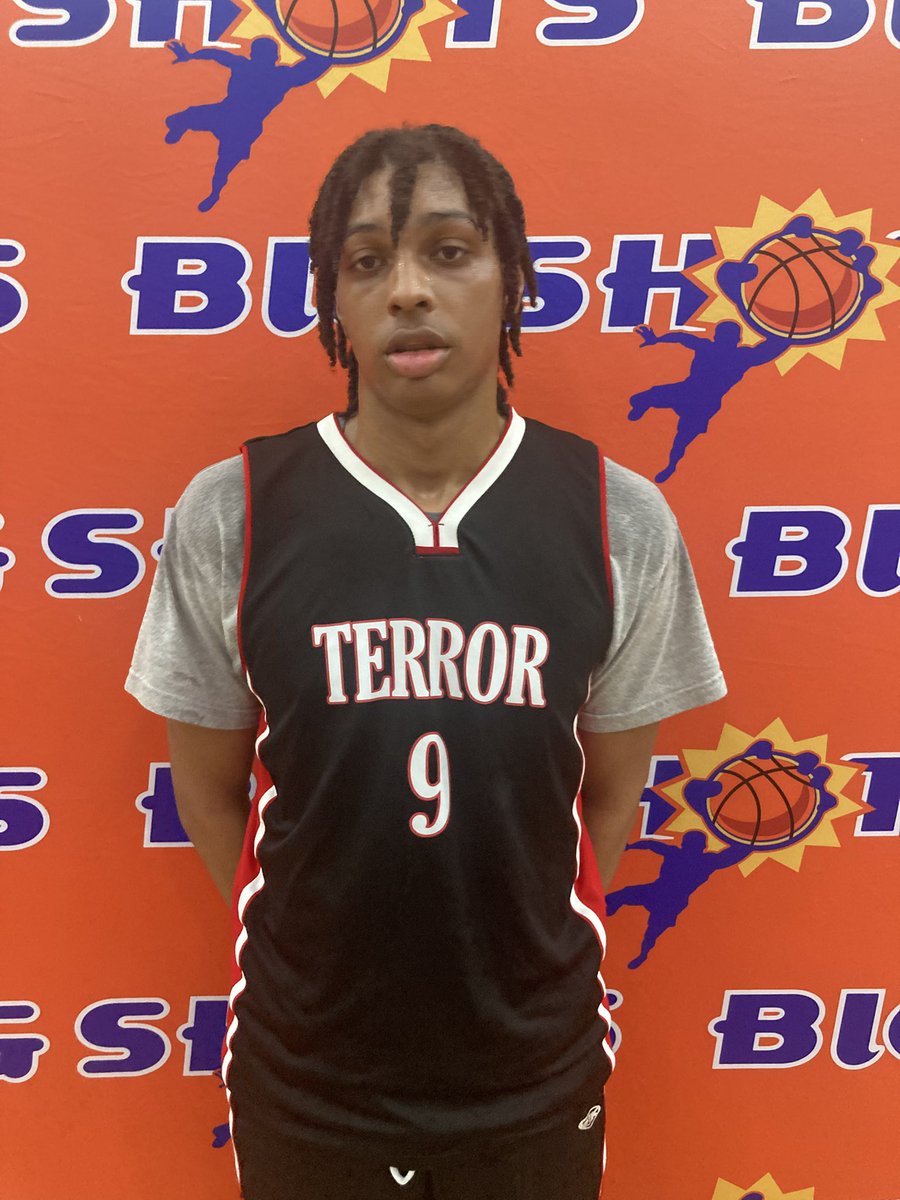 #BIGSHOTS #MYRTLEBEACHJAM
17U 

Toronto Terror 75
Chukwu Anigozie 28
Elijah Lyttleton 14

SC Kings 58
Jessie Omeire 14
Ryhan Cepeda 15