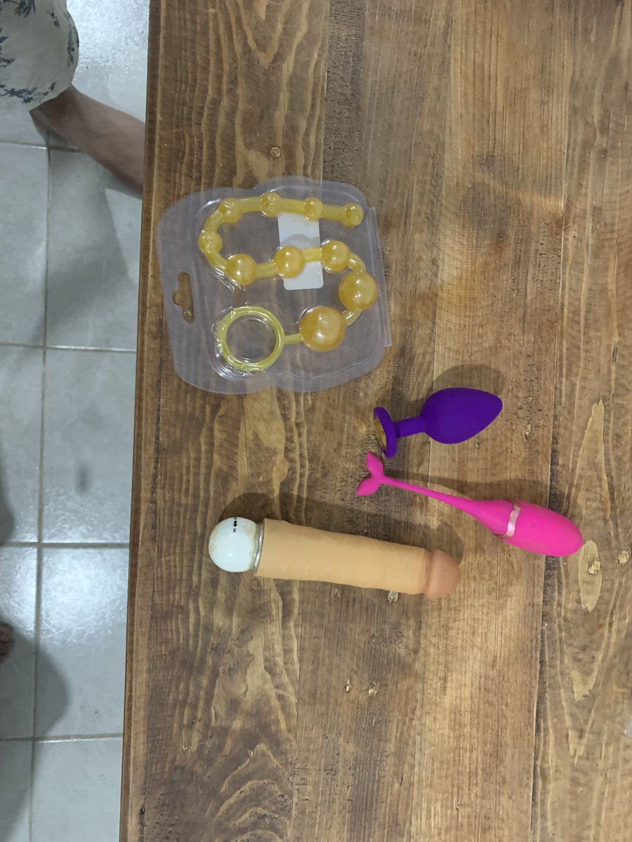 Mis ricos juguetes 🔥🥴
Cuales les gustaría más que usara..??