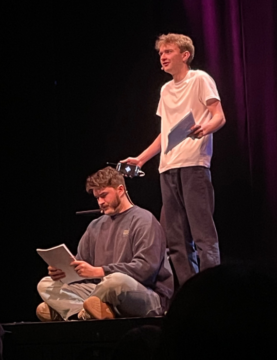 beelzeblup's tweet photo. every clip/photo i could find of schlatt on tommy's survival tour show!

— a thread; cuz i really wish i could've BEEN THERE. https://t.co/V6yKXdqLEi