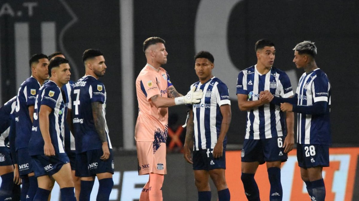 No pienso poner mas nada que simplemente decir que se cagaron una vez mas en el hincha, no solo son horribles si no que nos faltan el respeto, ojalá el presidente se despierte y los limpie uno por uno