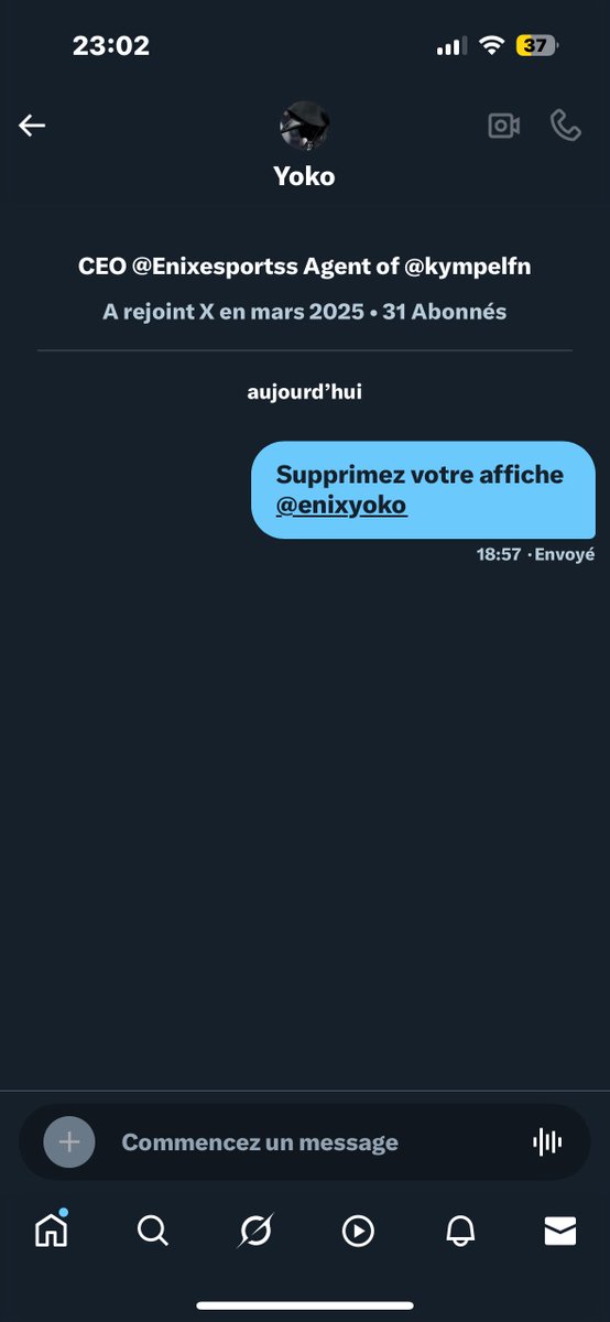 Bon, puicqu’ils ce foutent encore de nous et qu’ils ne comptent rien faire, je prend alors la paroles, 
Pourquoi ne pas simplement supprimé vu qu’ils savent que c’est du vols ?? Il preferent laissé ca au lieu de ce retourner contre leur graphiste de merde, 1/2