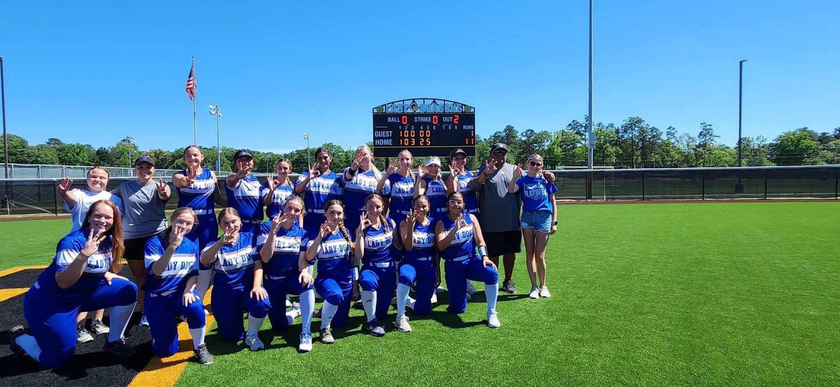 Congratulations to our Lady Dogs softball team. They played like some DAWGS. Round 3 here they come.