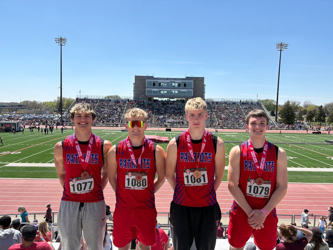 Bush22Micah's tweet photo. Had a good weekend at Howard Wood! Got 7th in triple jump and 4th in the 4x1 and 4x2!! A couple of top speeds from this weekend! @HillsSpeed @rexmetzger17 @BAUERS_ELITE https://t.co/S99Tvtjhpj