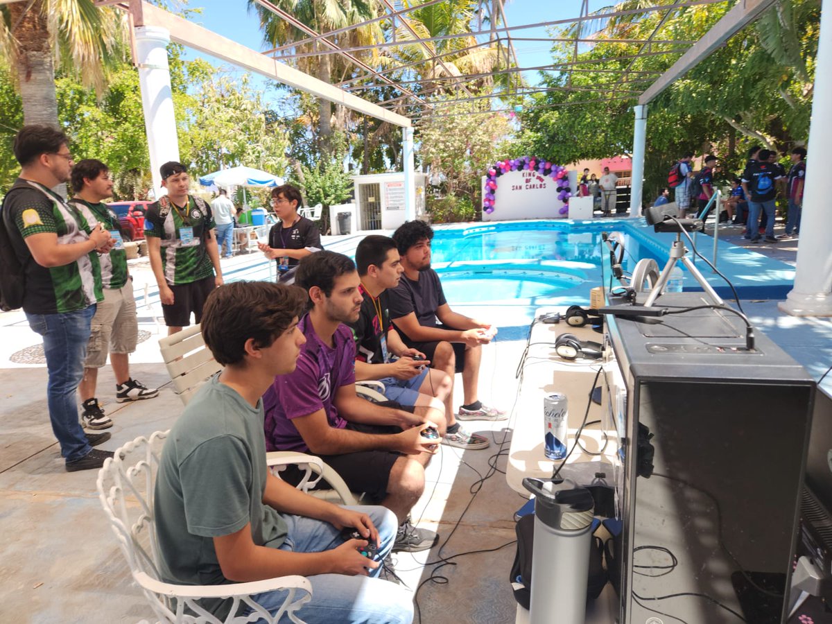 En vivo desde San Carlos para el gran torneo de Zent: King of San Carlos.

Iniciando stream de dobles por el canalr de Vgbootcamp2, link abajo 👇👇👇