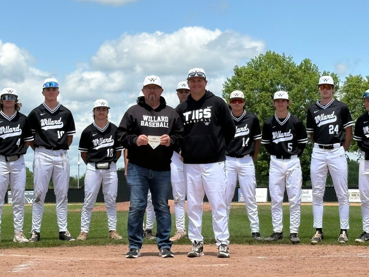 It was an honor to welcome Wes Brundridge and Coach Steve Vaughn as the newest members of the Willard Legends Club today!