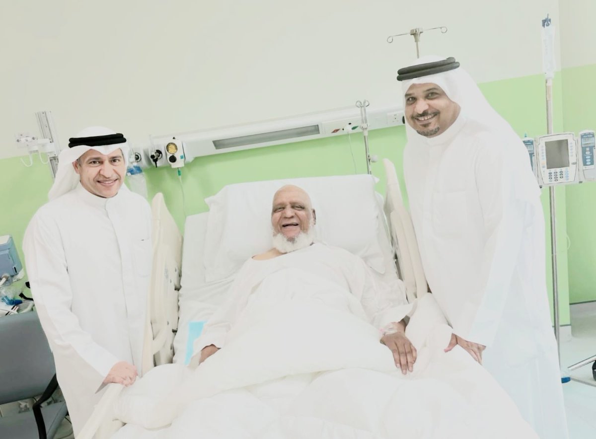 الديربي / ALDERBY (@alderbyshow) on Twitter photo رئيس نادي #الجهراء السابق خالد الجارالله ونائب مدير هيئة الرياضة السابق علي مروي في زيارة للفارس الاسمر فتحي كميل
<a href="/alimerwi_9/">علي مروي الهدية</a>
<a href="/AlhusainiKhaled/">المحامي خالد الجارالله الحسيني</a> رئيس نادي #الجهراء السابق خالد الجارالله ونائب مدير هيئة الرياضة السابق علي مروي في زيارة للفارس الاسمر فتحي كميل
<a href="/alimerwi_9/">علي مروي الهدية</a>
<a href="/AlhusainiKhaled/">المحامي خالد الجارالله الحسيني</a>