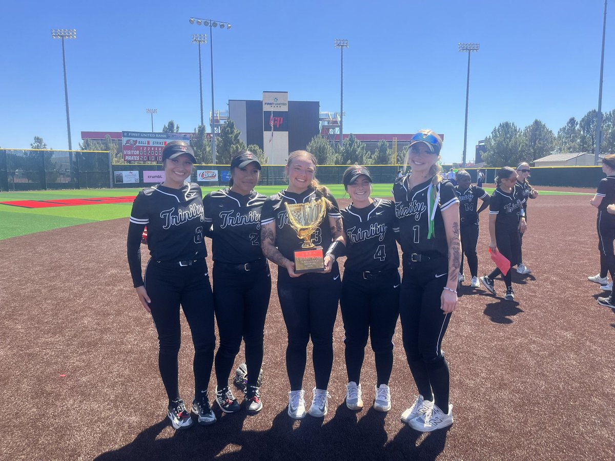 Taci Mitchell tweet media