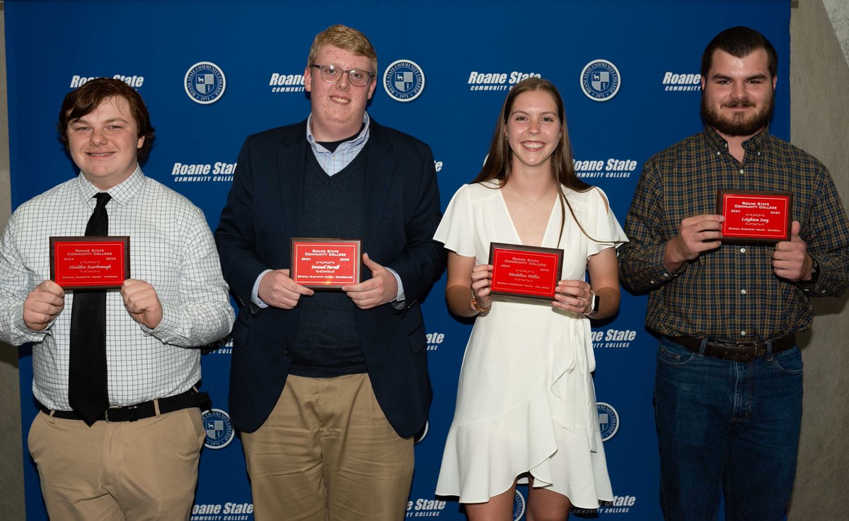 roanestate's tweet image. Academic Awards Night 2025 was one to remember. From arts and humanities to science and business, and everything in between, congrats to all the honorees. We are so proud of you!

📸 Check out *ALL* the photos from awards night over on our #RoaneState Facebook page!