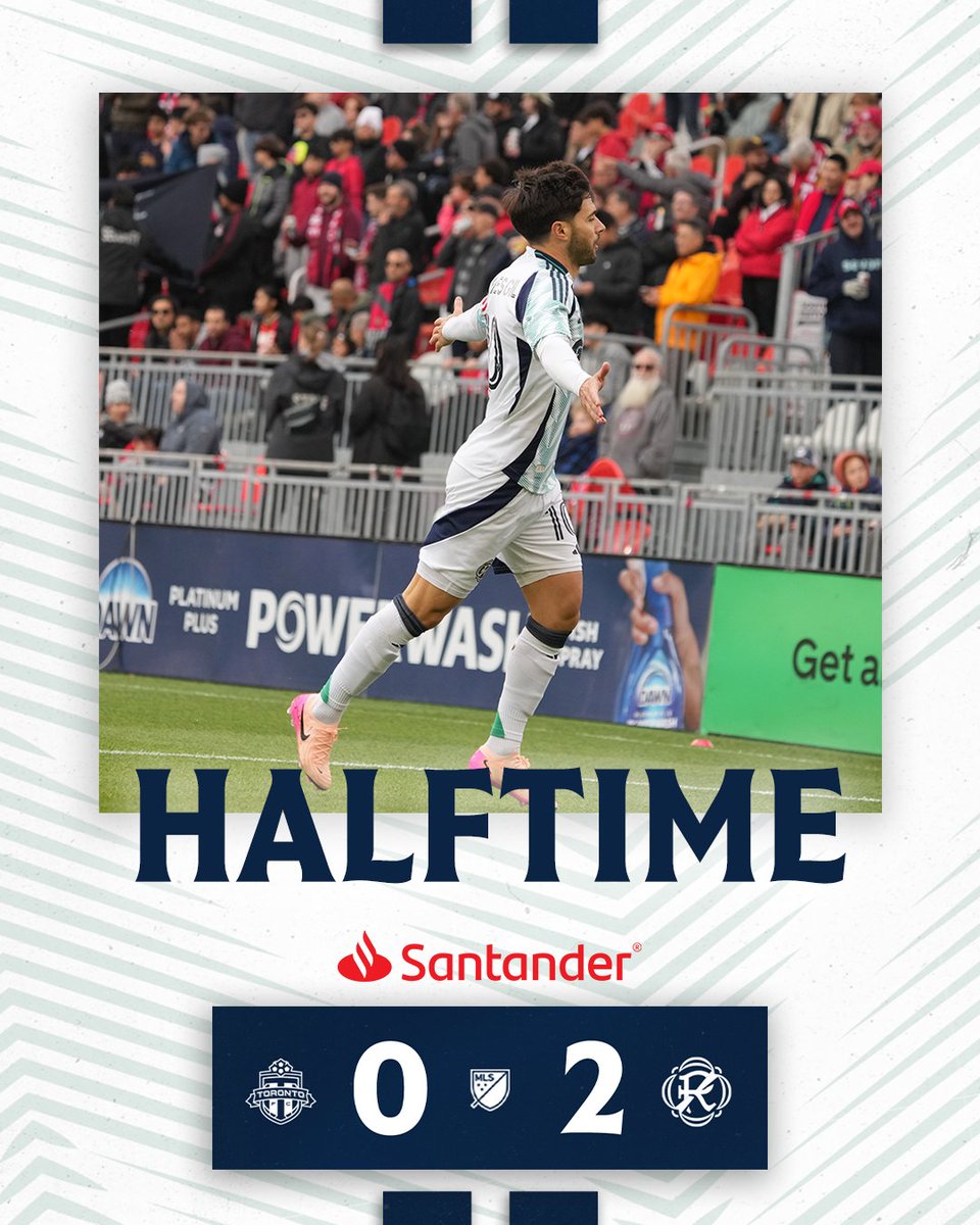 NERevolution's tweet photo. 🔛🔝 at the half!

#TORvNE • @SantanderBankUS https://t.co/T2IjbMmElg