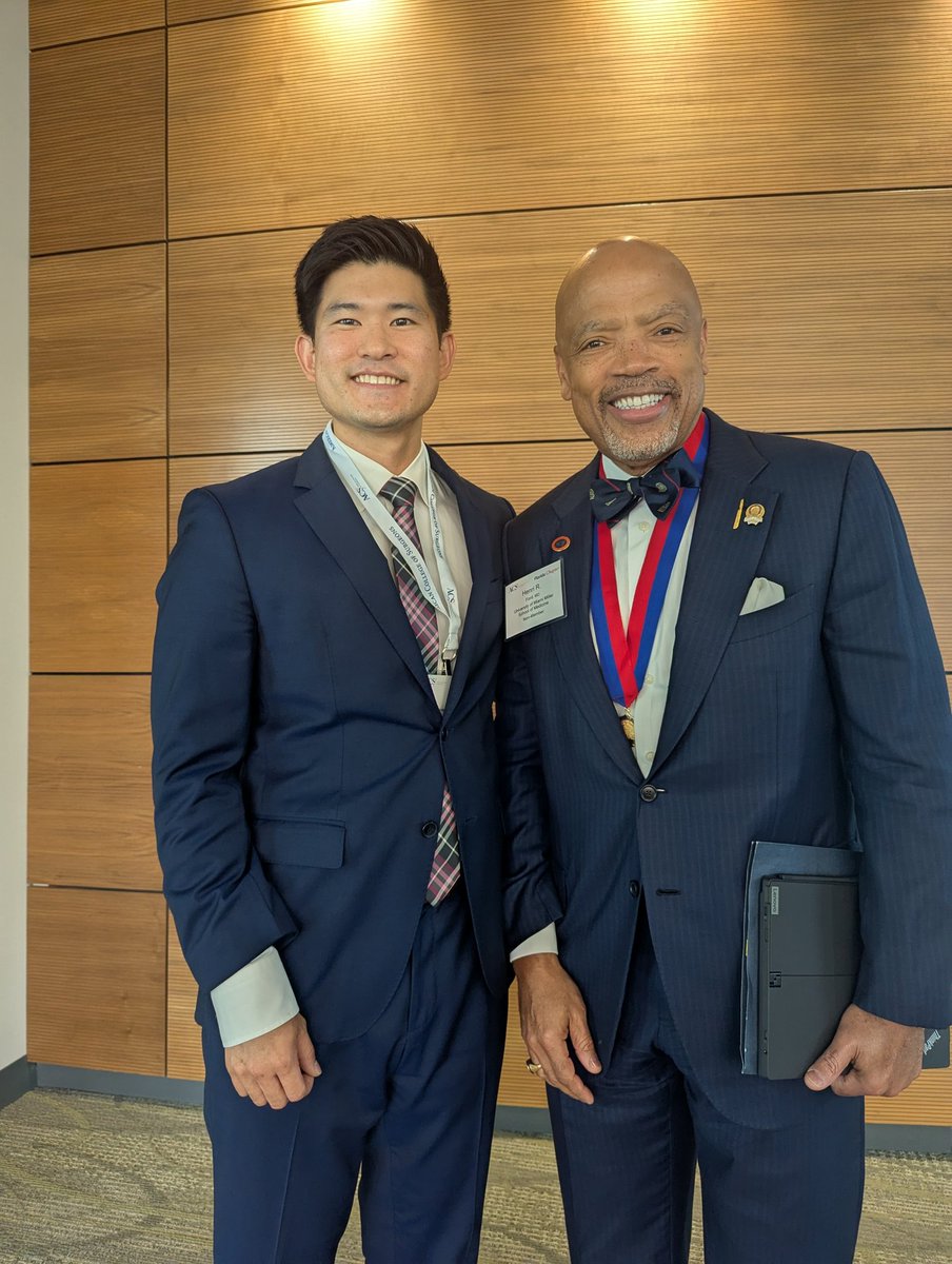 Jin K Kim (@doc_jinkim) on Twitter photo What an honor to present my research in front of <a href="/HenriFordMD/">Henri R. Ford, MD, MHA, FACS, FRCS(Eng), FAAP</a> at <a href="/FloridaACS/">FloridaACS</a>. We met at CHLA 12+ years ago when I was working as a research assistant before med school under <a href="/ShahabAsgh82427/">Shahab Asgharzadeh</a> <a href="/dreskim/">Eugene Kim</a> <a href="/USFCOLORECTAL/">USF Colorectal Surgery</a> <a href="/USFHealth/">USF Health</a> What an honor to present my research in front of <a href="/HenriFordMD/">Henri R. Ford, MD, MHA, FACS, FRCS(Eng), FAAP</a> at <a href="/FloridaACS/">FloridaACS</a>. We met at CHLA 12+ years ago when I was working as a research assistant before med school under <a href="/ShahabAsgh82427/">Shahab Asgharzadeh</a> <a href="/dreskim/">Eugene Kim</a> <a href="/USFCOLORECTAL/">USF Colorectal Surgery</a> <a href="/USFHealth/">USF Health</a>