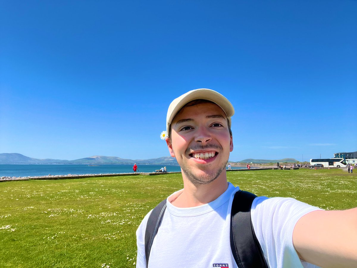 Edward Hart tweet media