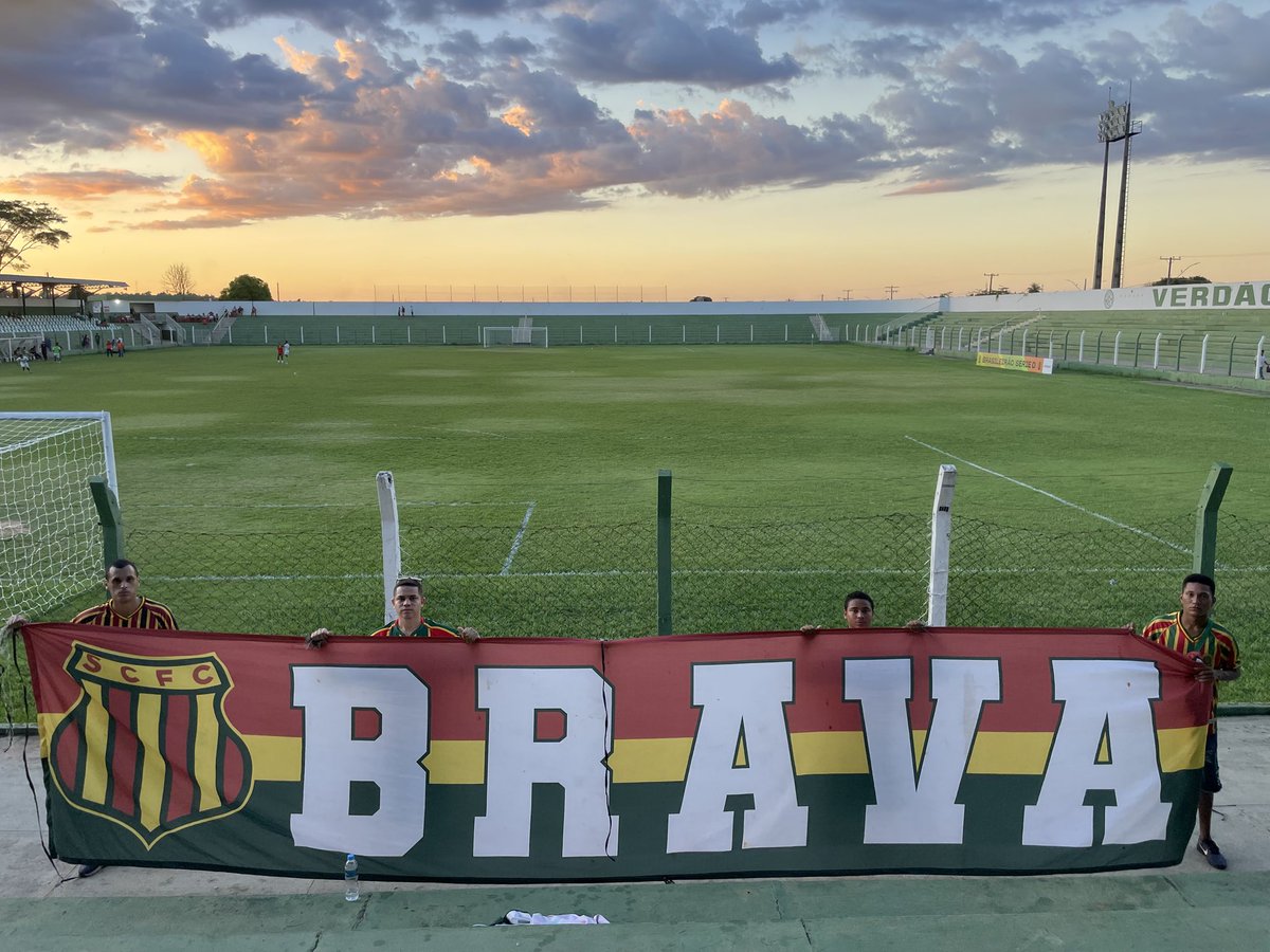 PTE EM TOCANTINOPÓLIS! 🇧🇴
⠀
O Movimento Brava Bolívia marcou presença no jogo de fora de casa, realizado no Tocantins. Mais uma vez, fizemos a nossa parte e representamos as três cores!

AGORA O FOCO É NA QUARTA-FEIRA EM UM JOGO QUE VALE MUITO PARA O SAMPAIO CORRÊA. 
⠀⠀